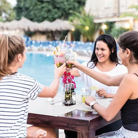 Ξενοδοχείο με διαμερίσματα Sc Club Village 3*