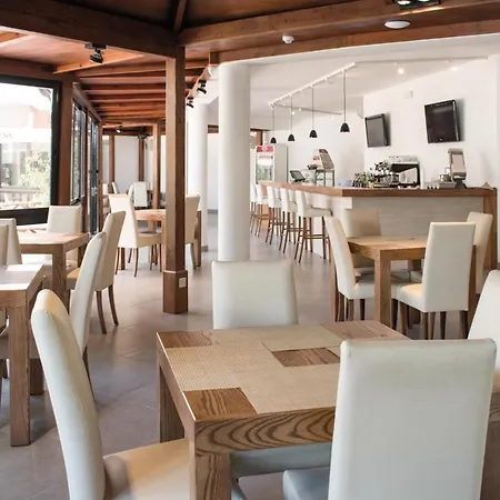 Sc Club Village Ξενοδοχείο με διαμερίσματα Pembroke