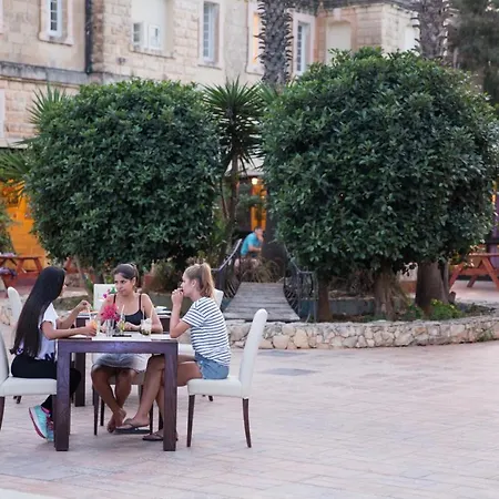 Sc Club Village 3* פמברוק